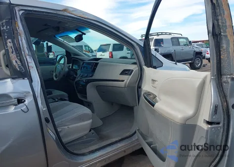 2011 Toyota Sienna Le V6 из США, поврежденный, VIN 5TDKK3DC8BS078535